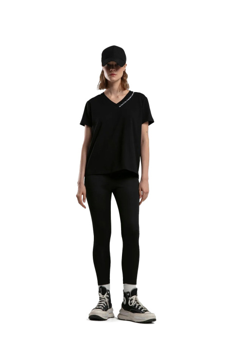 Benmanaj Kadın V Yaka T-Shirt - BMY0011 Siyah - 1