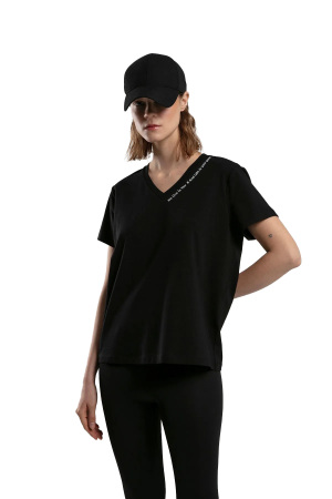 Benmanaj Kadın V Yaka T-Shirt - BMY0011 Siyah - 3