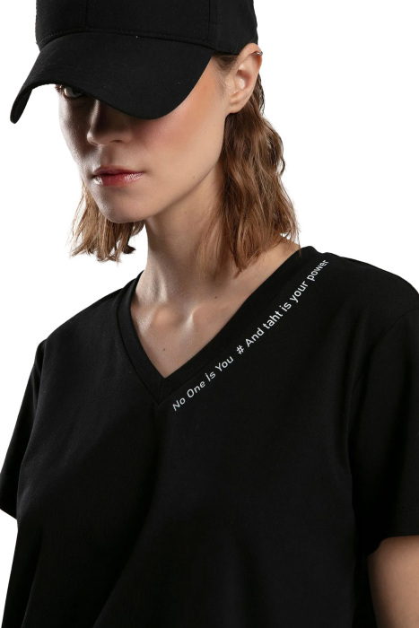 Benmanaj Kadın V Yaka T-Shirt - BMY0011 Siyah - 4