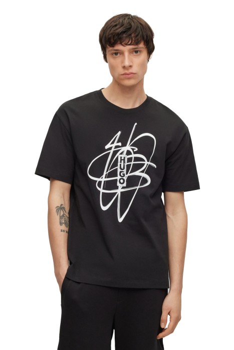Hugo - Grafiti Çizgili Pamuklu Erkek T-Shirt - 50494012 Siyah