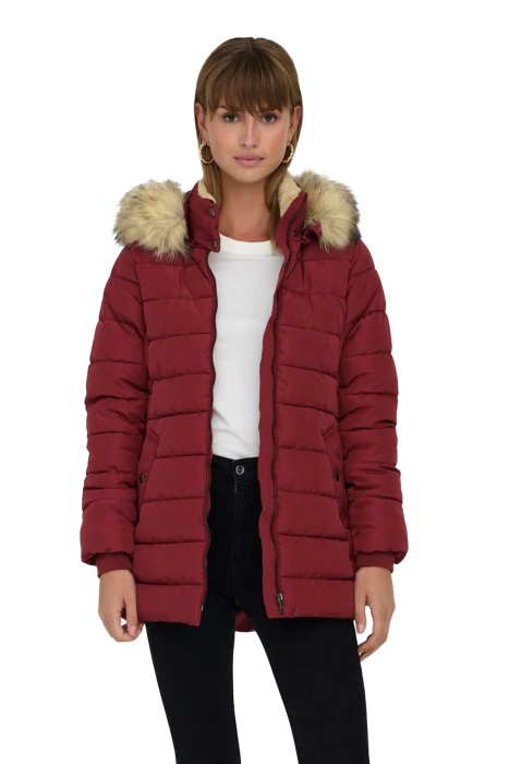 Only - Onlnewcamılla Quılt Fur Hood Coat Kadın Ceket - 15304765 Bordo